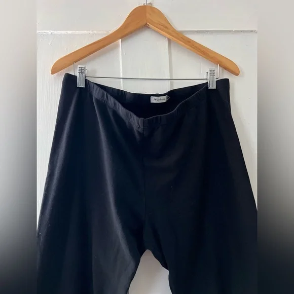 Johnny Was Black Floral Leggings - Picture 4 of 12